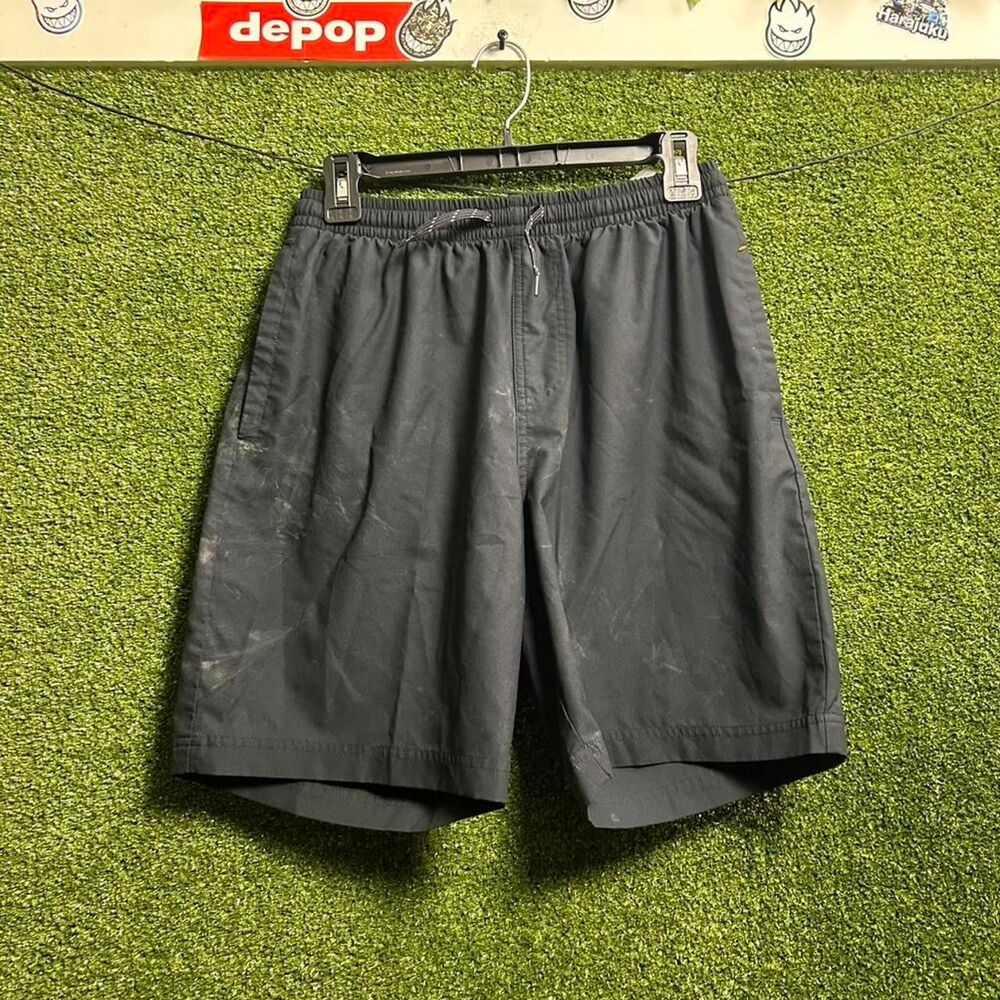 Columbia-sportswear Men's Black and Navy Shorts